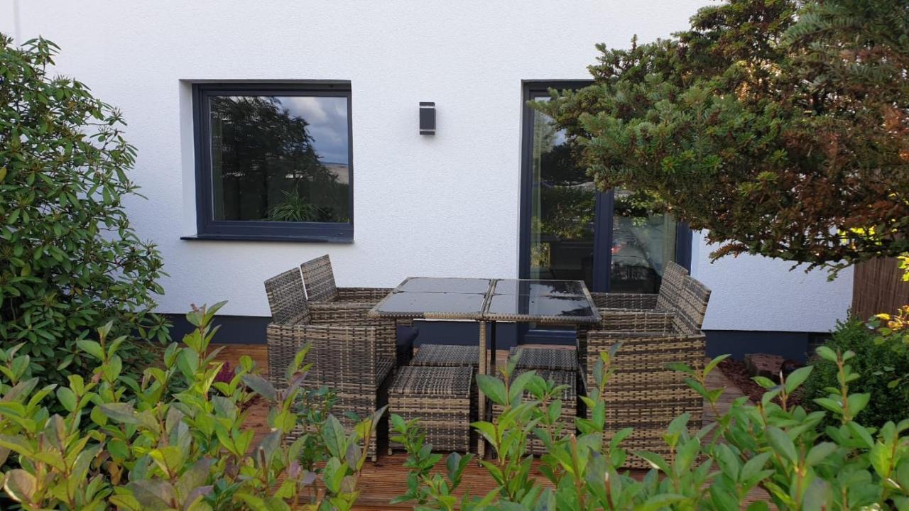 Haus Edda - Ferienwohnungen Mit Garten Und Schlossblick Marburg Eksteriør bilde