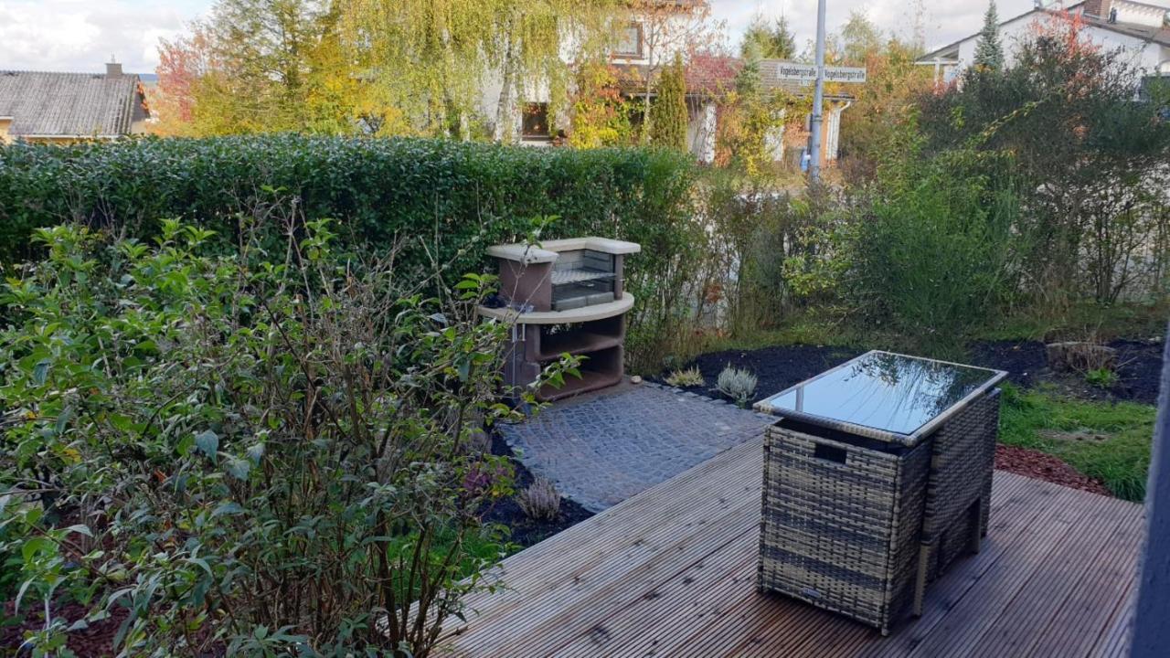 Haus Edda - Ferienwohnungen Mit Garten Und Schlossblick Marburg Eksteriør bilde